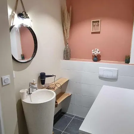 D'hotes Le Cocon De Lily * Saint-Savin (Gironde)