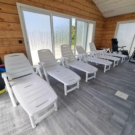 D'hotes Le Cocon De Lily Ferienhaus Saint-Savin (Gironde)